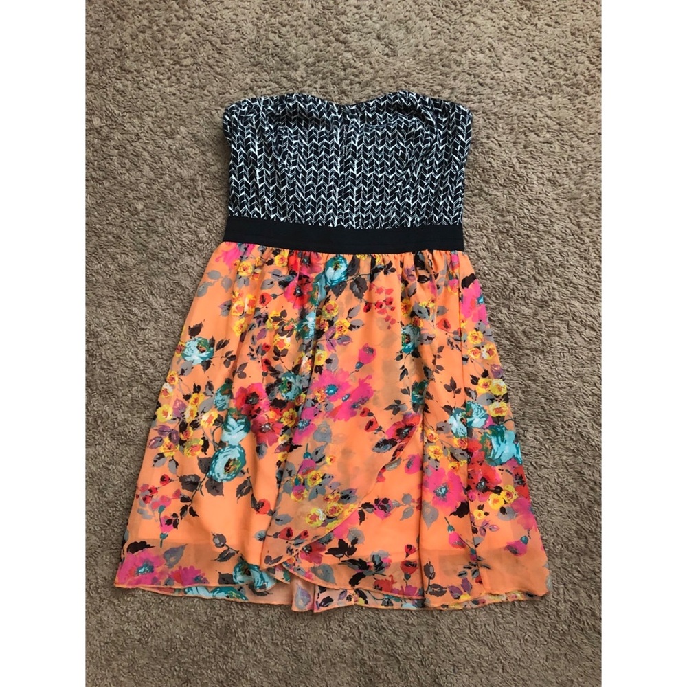 Buckle Strapless Dress